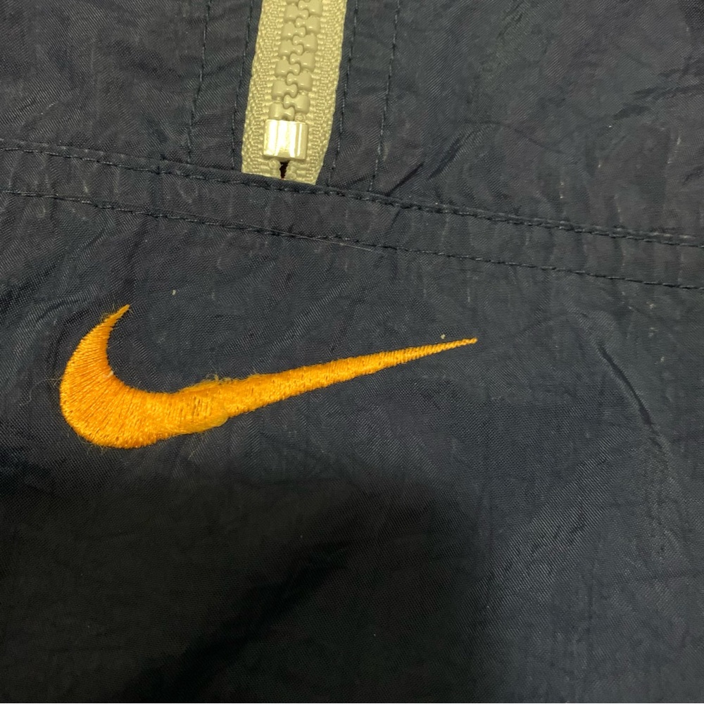 NIKE Men’s '90s Vintage Nike Reversible Plaid Windbreaker
Fireberry Size L !! - Picture 6 of 13